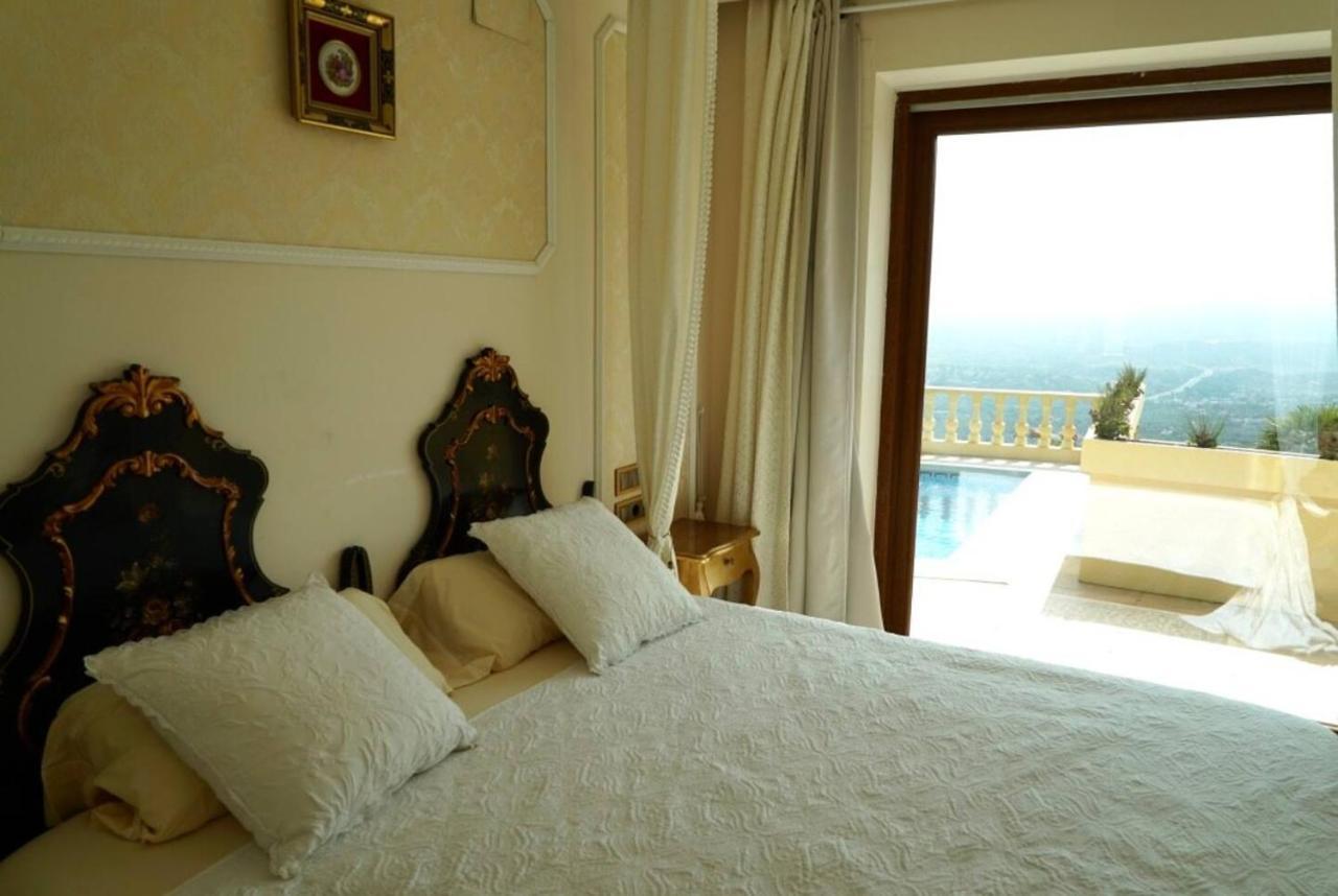 Villa Aleandra Con Maravillosas Vistas Al Mar! アルテア エクステリア 写真