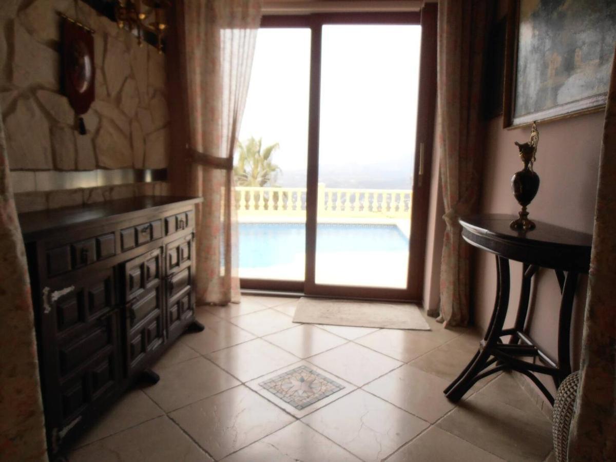 Villa Aleandra Con Maravillosas Vistas Al Mar! アルテア エクステリア 写真